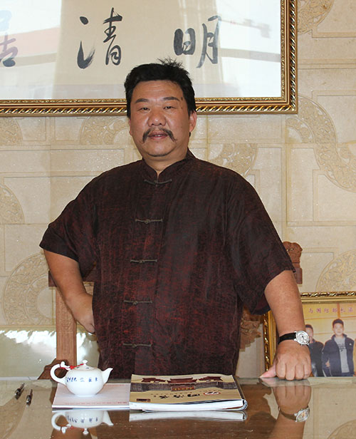  金彪云
